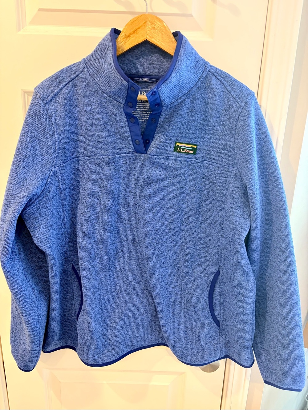 L.L. Bean Women’s Blue Snap-Placket Fleece Pullover